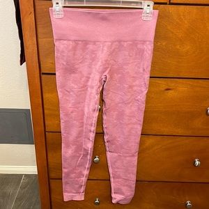 Gymshark Adapt camo seamless leggings- Dusty pink